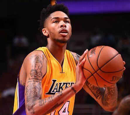 公开表态 公开表态