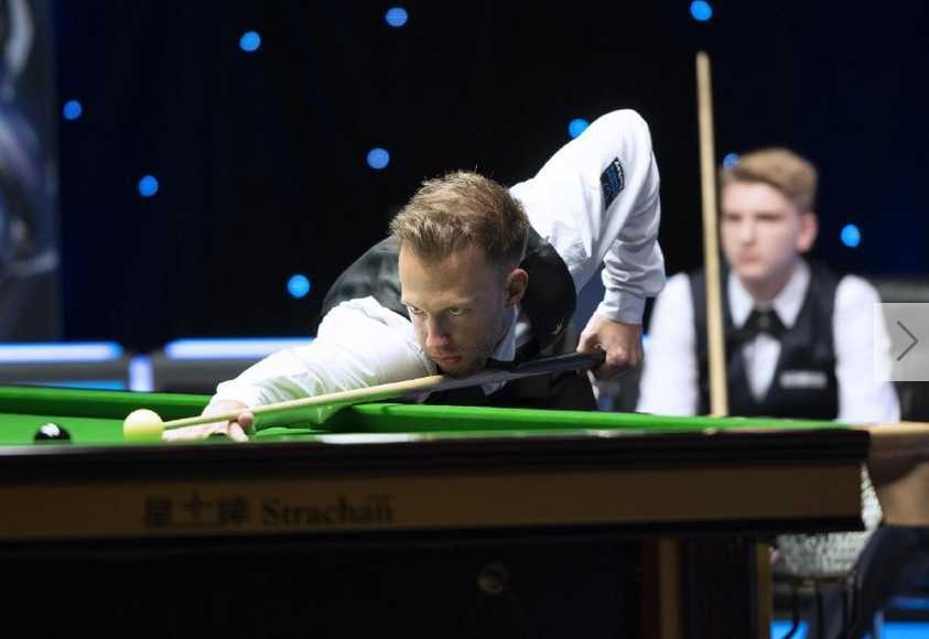 映射出八冠 映射出八冠