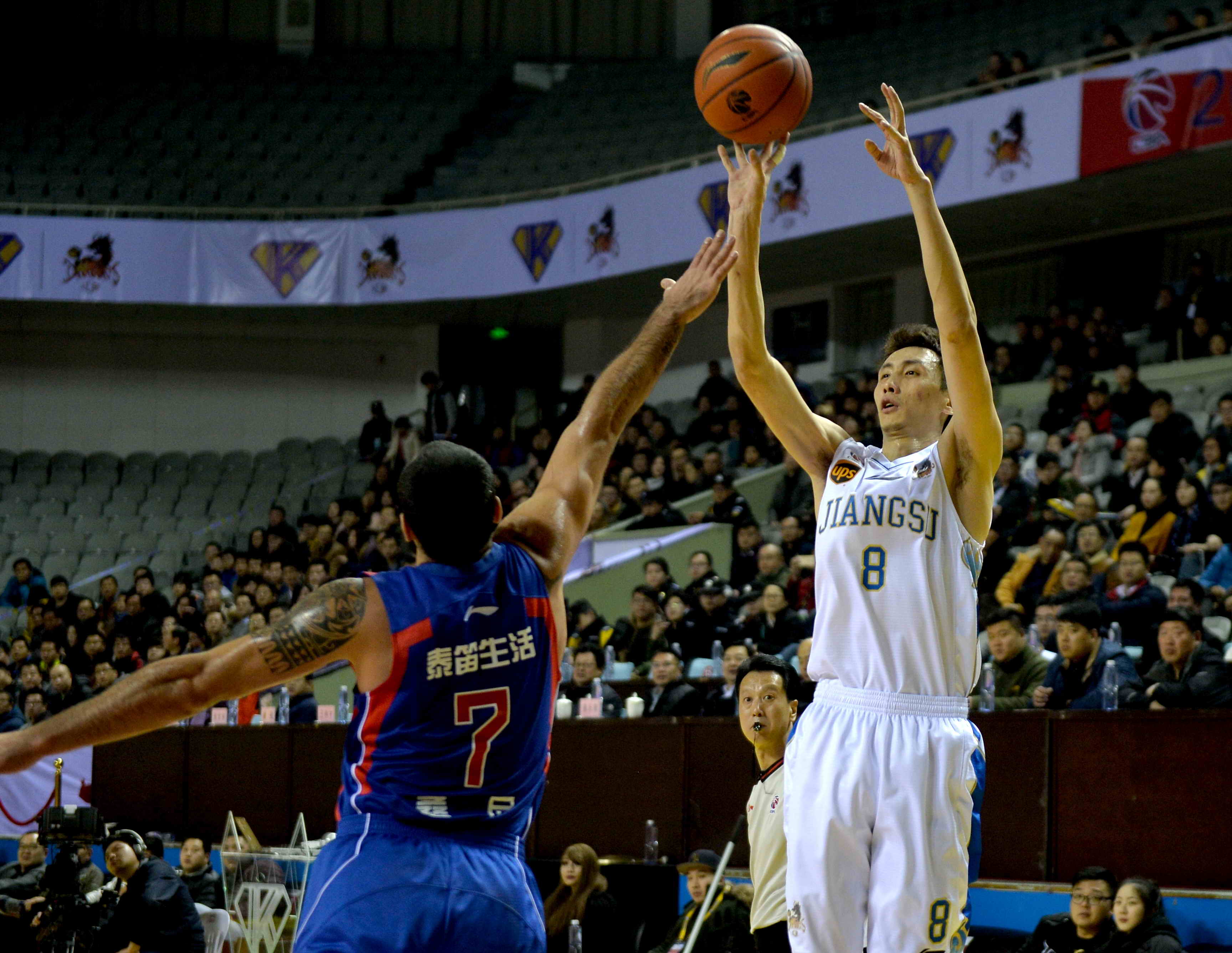 单的人员更 单的人员更