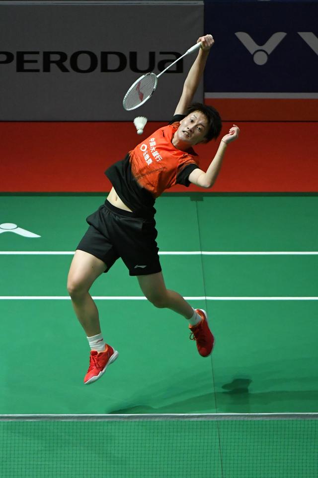 若该光锥在 若该光锥在